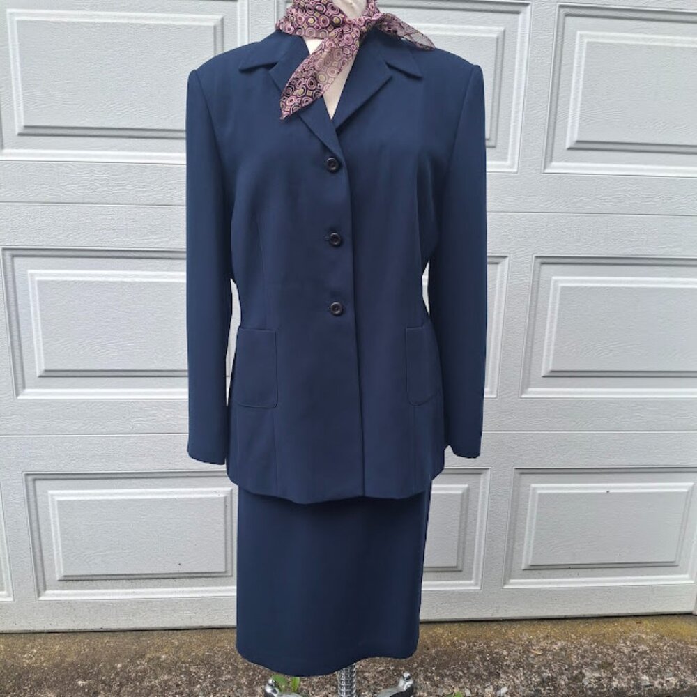 SIZE 16 Larry Levine Navy Skirt Suit